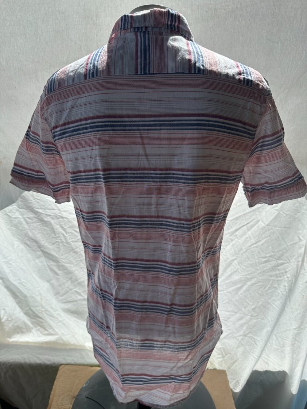 Forever 21 Men's Pink White Blue Striped SS Button Front Shirt Medium Cotton Fit - Picture 3 of 3